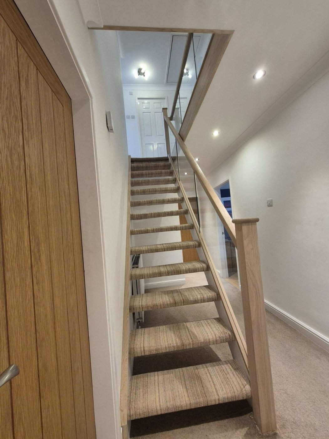 New oak staircase flight fitted during a renovation by PJB joiners